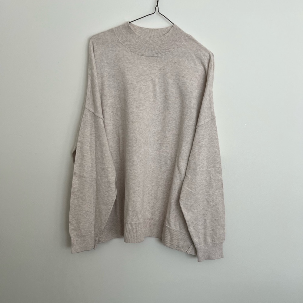 Oversized Old Navy Cream Scoop Neck Sweater size XXL